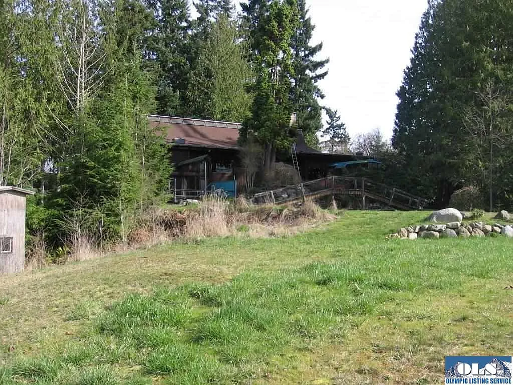 182 Round Tree Rd photo 1
