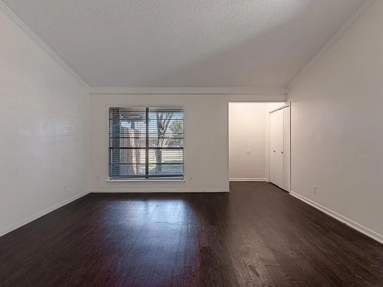 418 Skyline Ave — Photo 13