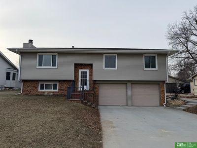 595 Elm St, Springfield, NE, 68059