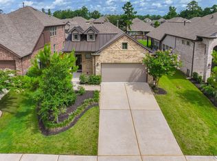 8026 Whisper Grove Dr, Magnolia, TX 77354