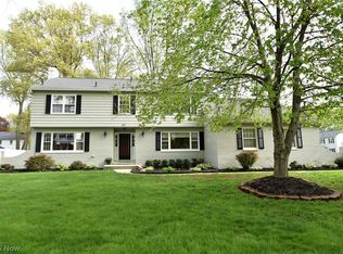 151 Clairhaven Dr, Hudson, OH 44236