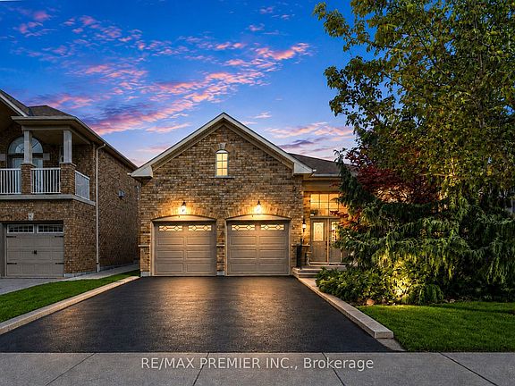 3rd image of 146 S Belair Dr