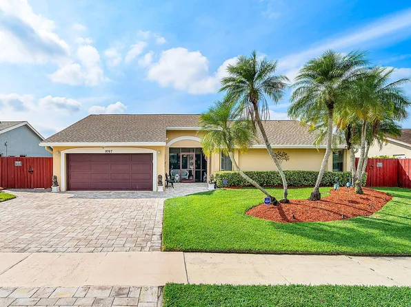 9767 Richmond Circle, Boca Raton, FL 33434