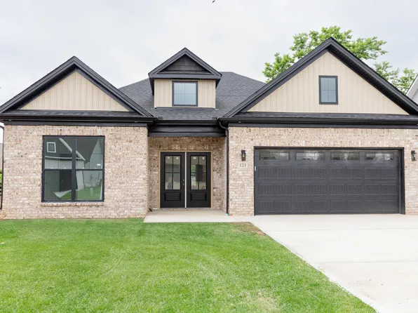 121 Wyatt Ct, Nicholasville, KY 40356