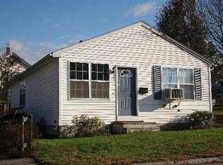 109 Flora St, Providence, RI 02904