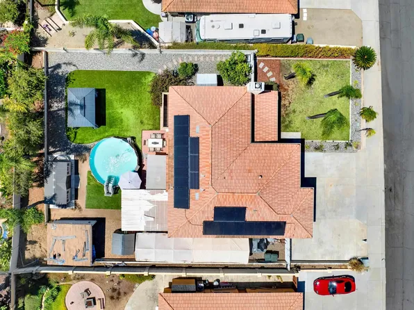 1371 Westminster Pl, Escondido, CA 92027