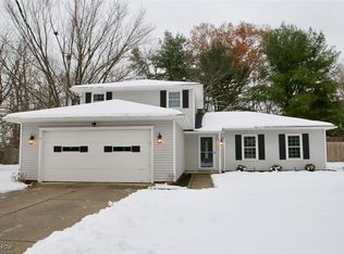 2563 Columbia Rd, Westlake, OH 44145