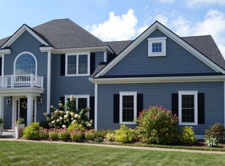 28 High Point Dr, North Grafton, MA 01536