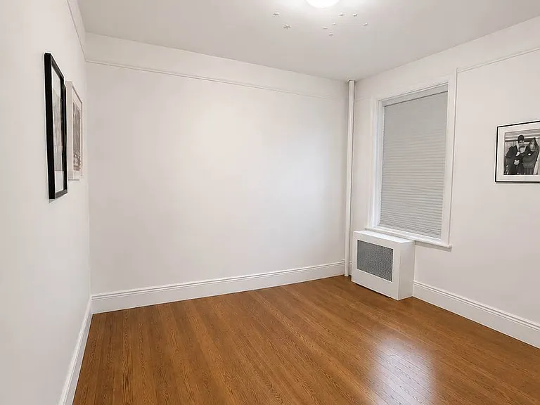 250 Riverside Dr #53 — Photo 15