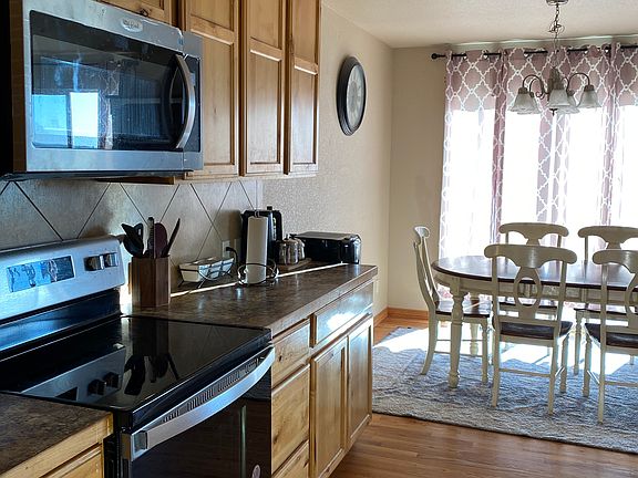 5th image of 3002 S 18th St