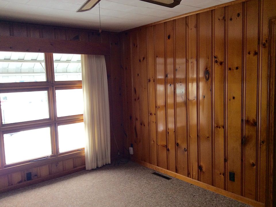 1st image of 502 Circle Dr