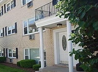 4929 N East River Rd UNIT 3A, Norridge, IL 60706