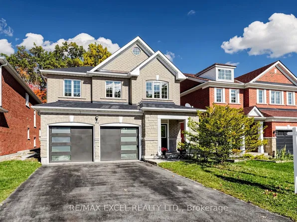 44 Canyon Hill Ave, Richmond Hill, ON L4C 9T5