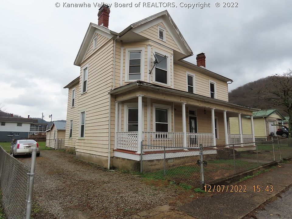 181 Walnut St, East Bank, WV 25067 Zillow
