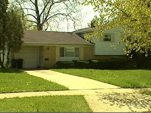 1497 Biloxi Dr, Cincinnati, OH 45231