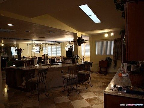 5th image of 11117 W Cumberland Dr