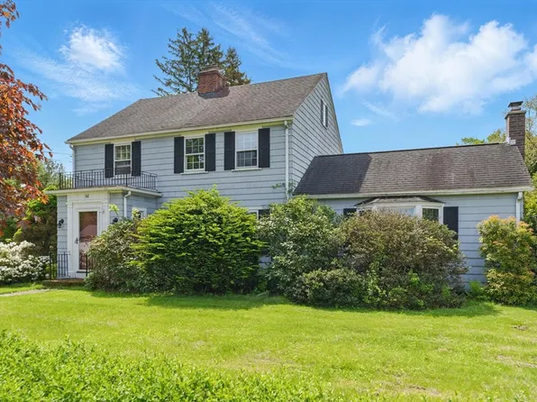 56 Springfield St, Wilbraham, MA 01095
