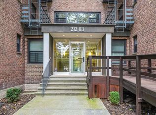21203 75th Ave #2C, Oakland Gardens, NY 11364