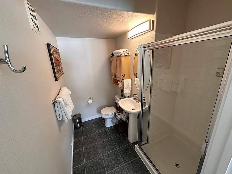 140 Wildernest Ct #105 — Photo 8