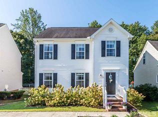 1623 Crag Burn Ln, Raleigh, NC 27604