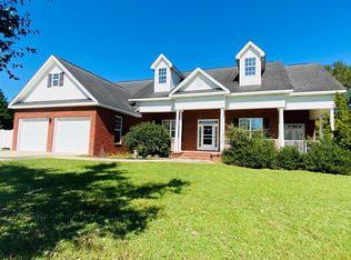 267 Hayden Ln, Jesup, GA 31545