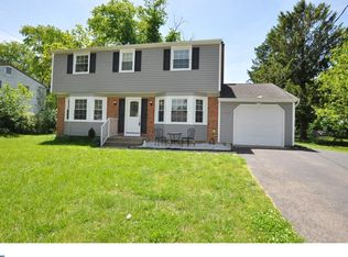 424 Valley Run Dr, Cherry Hill, NJ 08002