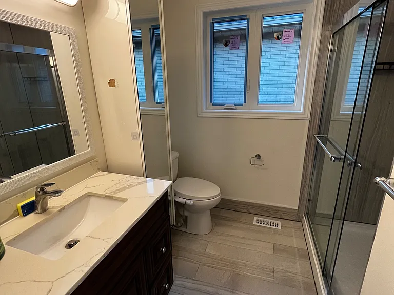12 Council Cres — Photo 15