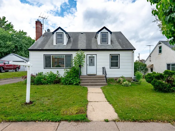 1141 Western Ave N, Saint Paul, MN 55117