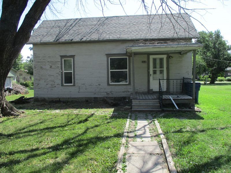 112 S Buller St, Goessel, KS 67053 Zillow