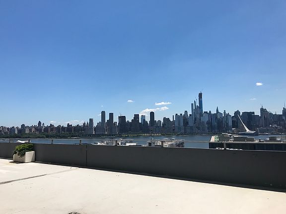 3rd image of 6050 Blvd E APT 2F
