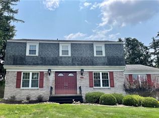 1020 Apple Hill Ln, Allison Park, PA