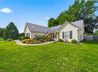 1294 Bannerstone Dr, Painesville, OH 44077