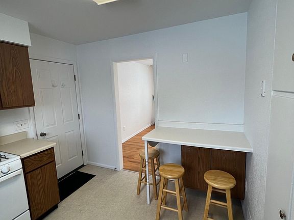 Kitchen (2)