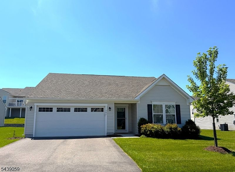 1st image of 101 Mountain View Ln