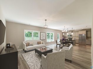 89 Turning Leaf Dr, Union Grove, AL 35175