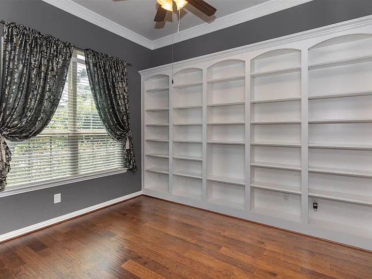 10406 Mossback Pine Rd — Photo 38