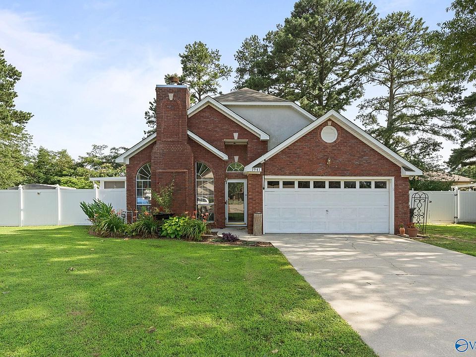 1st image of 1941 S Brownstone Ct SW