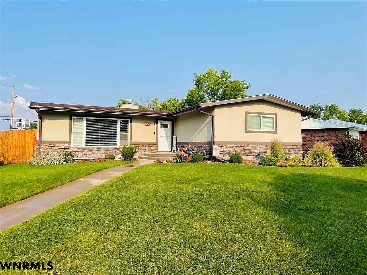 3502 Skyline Dr, Scottsbluff, NE 69361 MLS 24702 Zillow