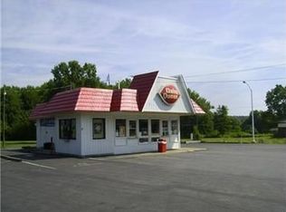 1293 Franklin Rd, Jackson Center, PA 16133