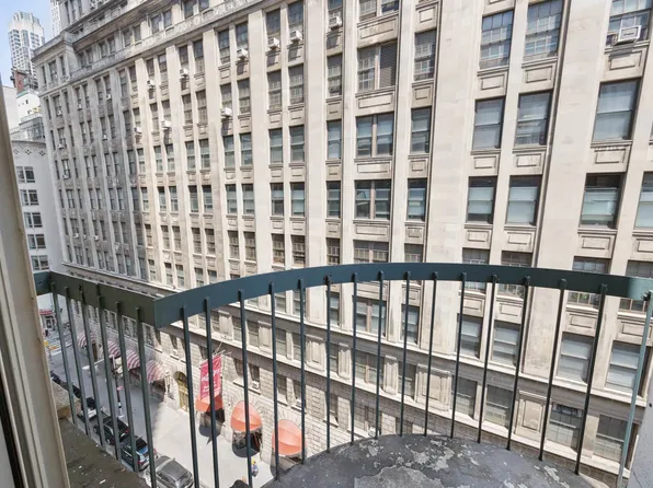 88 Fulton Street image 7 of 9