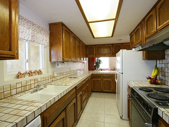 Lots of Cabinets and Counter Space