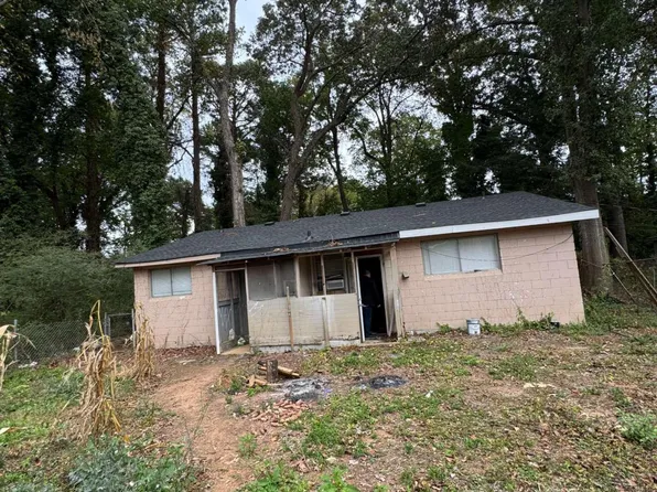 95 Cochran Rd SE, Marietta, GA 30060