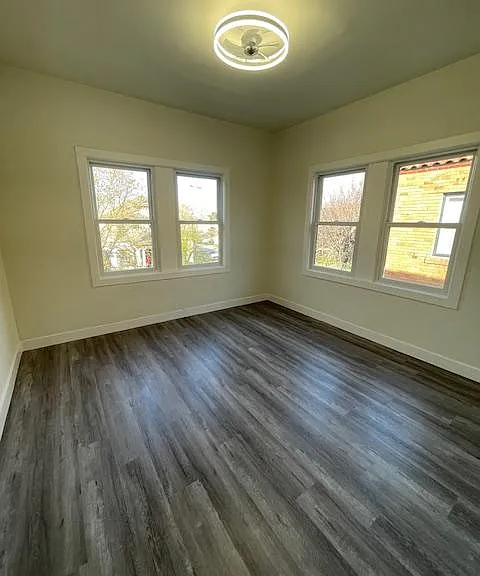 1240 N Hunter St #14 — Photo 6