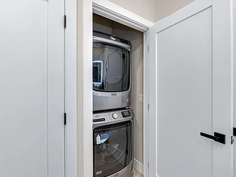 Washer/Dryer