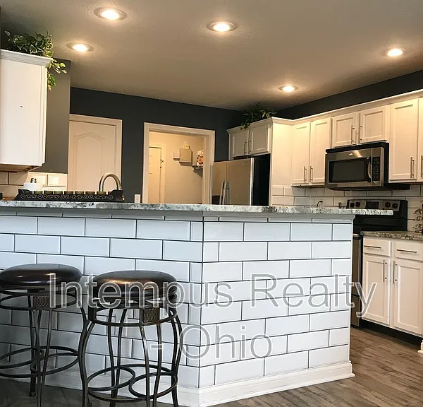 5081 Dinard Way — Photo 11