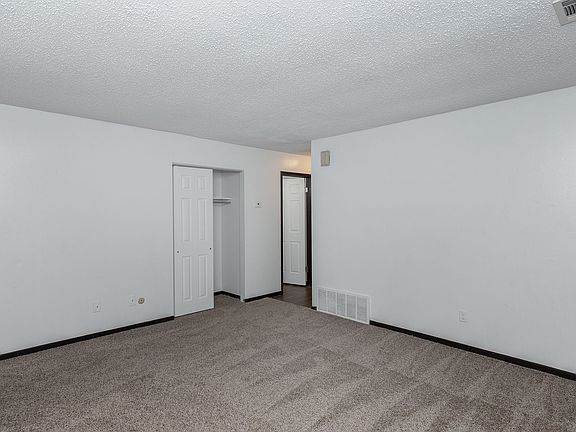 5th image of 905 17th St #10