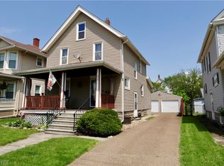 358 Oxford Ave, Elyria, OH