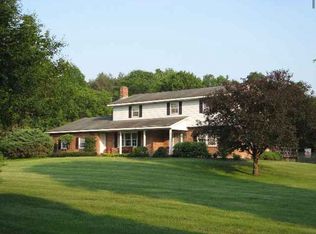 1 Village Dr, Troy, NY 12180