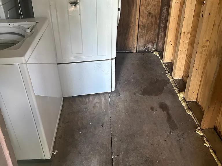 4436 Railroad Ave — Photo 9