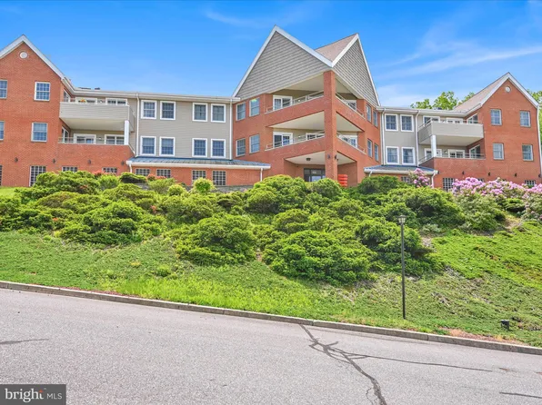 2415 Sharp Mountain Rd, Pottsville, PA 17901